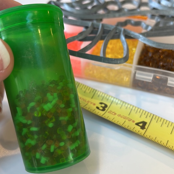 VTG Makit and Bakit Mushroom Shell and Plastic Cooking Crystals - Picture 6 of 6